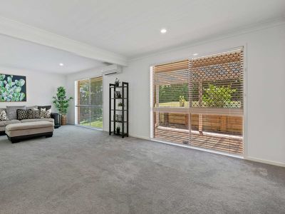 10 Gosford Court, Rochedale South