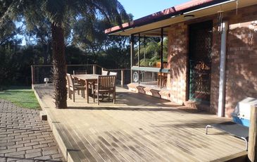 5 Morris Road, Beaconsfield Upper