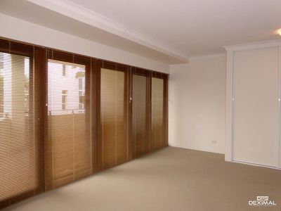 4 / 150 Stirling Street, Perth