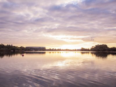 10 / 2 Rowe Avenue, Rivervale