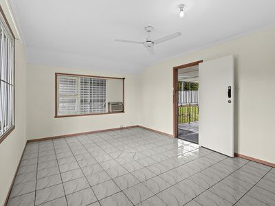 4 Magpie Street, Inala