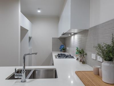 4/6 Nautilus Place, Scarborough