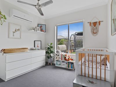 10 Frogmouth Street, Upper Coomera