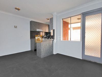 9. / 4 Shadforth Street, Wiley Park