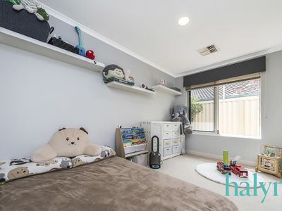 2 / 6 Bruning Road, Manning