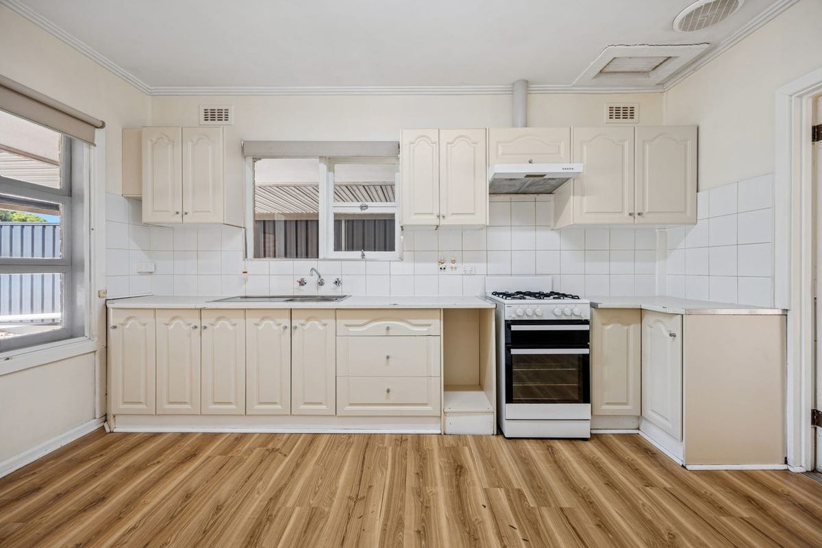 19 Kincraig Crescent, Modbury