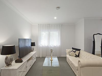 11 / 110 Mounts Bay Road, Perth