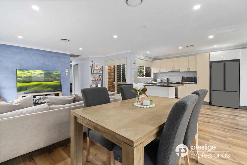 10 Torrens Court, Wattle Grove