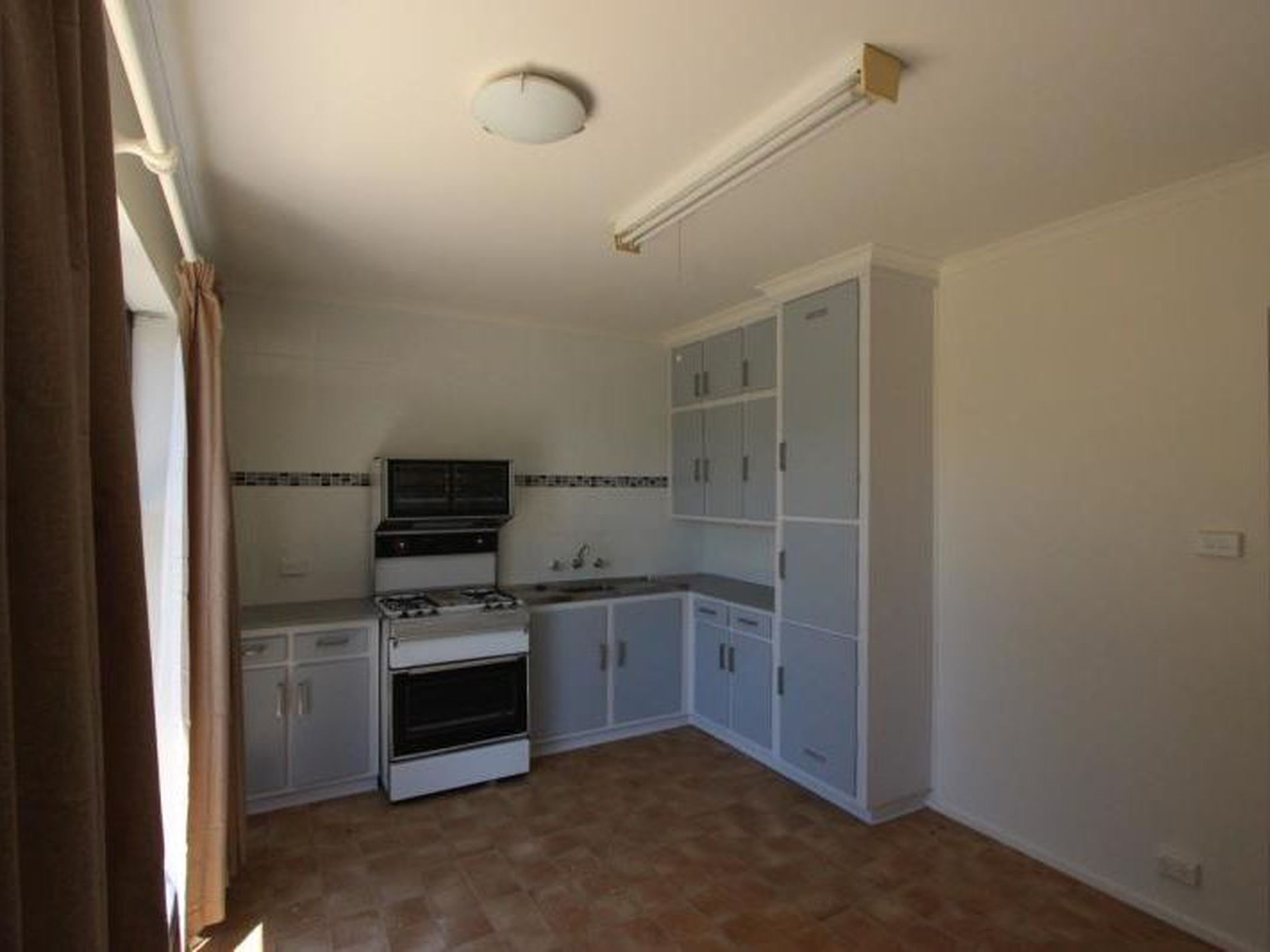 7 Illinois Avenue, Corio