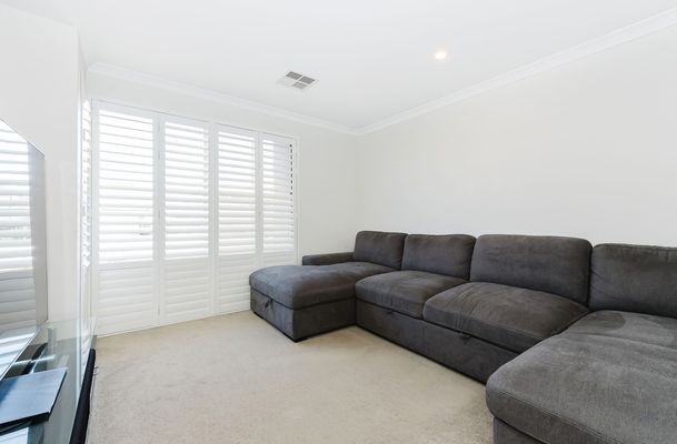 18 Yandal Way, Golden Bay