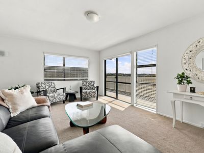 1/96 Alton Avenue, Hillcrest