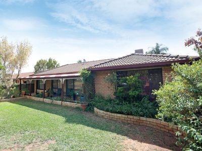 8 Sovereign Street, Dubbo