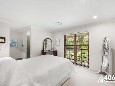 33 Scenic Road, Kenmore