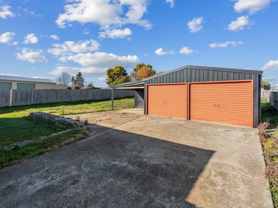 33C Crowther Street, Beaconsfield