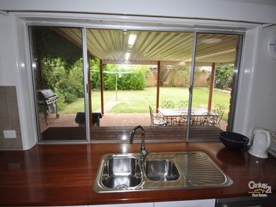 33 Hazelwood Drive, Dubbo