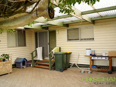 24 Valentine Avenue, Horsham