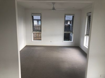 11 Banner Court, Branyan