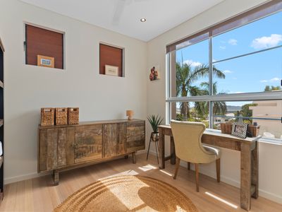 1 Stirling Drive, Castle Hill