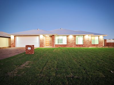 21 Volta Avenue, Dubbo