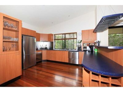 27 Lakeside Drive, Cooroibah