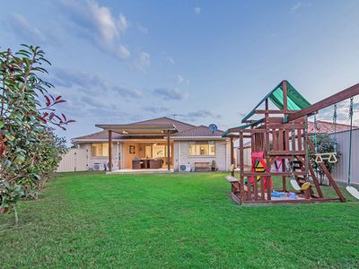 8 Venn Court, Wynnum West