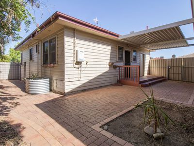 1 / 1013 Wewak Street, North Albury