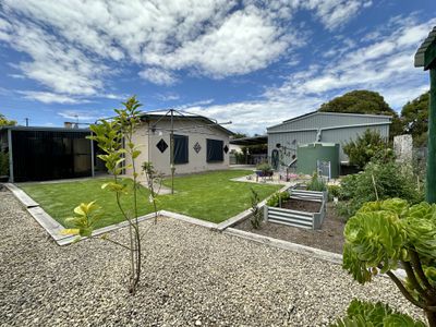 6 Millhouse Street, Millicent