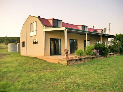 1131 Booie Road, Booie