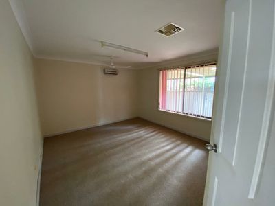 109 Commodore Crescent, Narromine