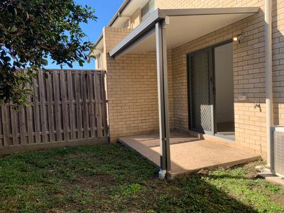 3 / 11-13 Montree Circuit, Kallangur