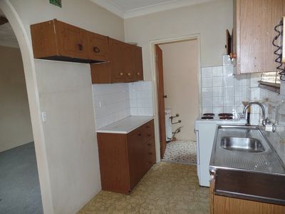 2 / 5 Hart Street, Warwick Farm