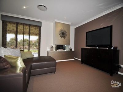 347 Macquarie Street, Dubbo
