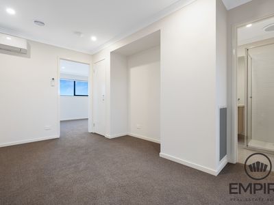 3 Vendeen Walk, Clyde North