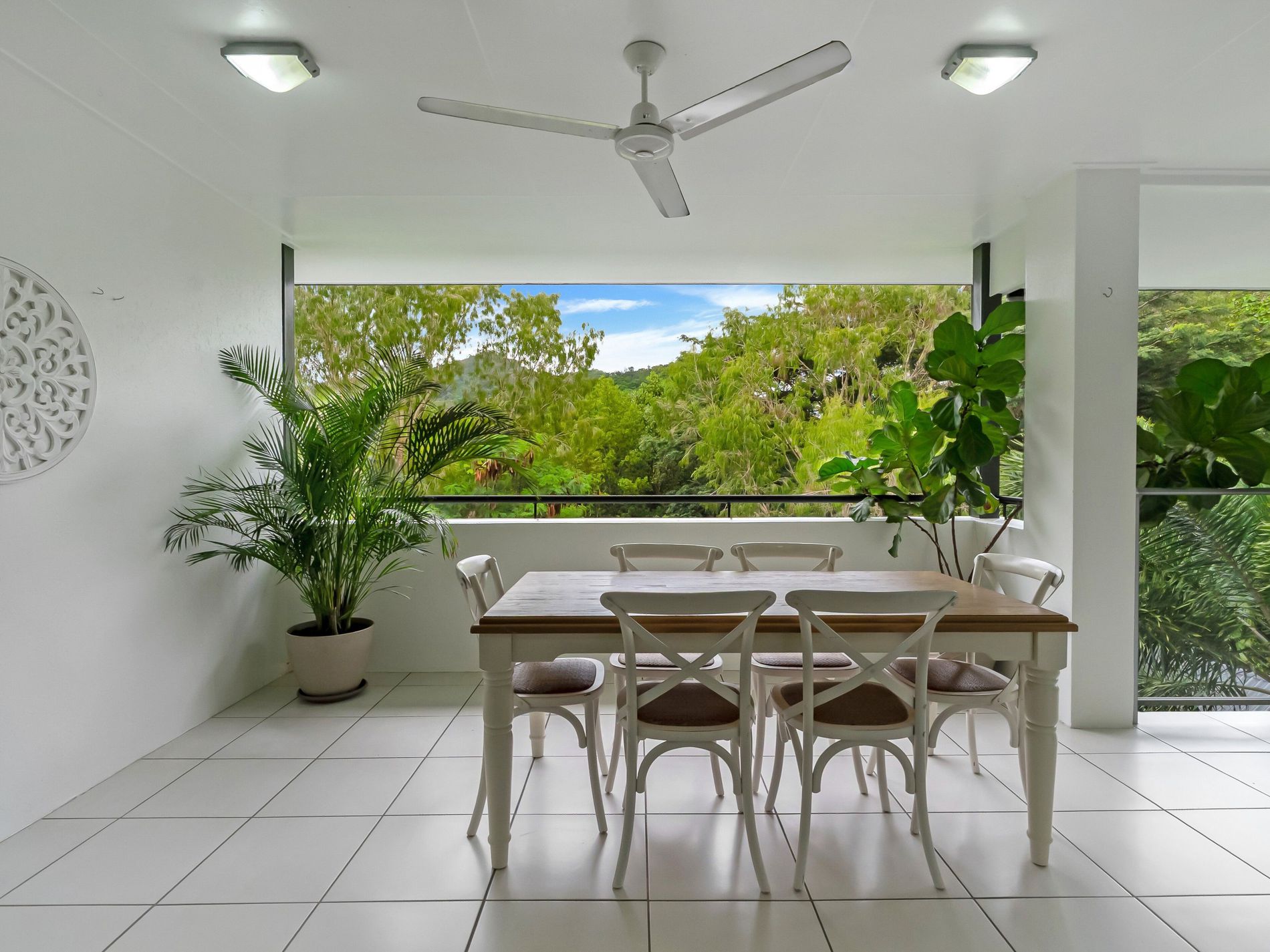 14 / 9-15 Mclean Street, Cairns North