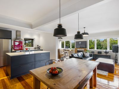 6 Helga Crescent, Te Atatu Peninsula