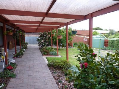 15 Windsor Crescent, Horsham