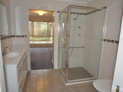 11 / 5 John Brass Place, Dubbo
