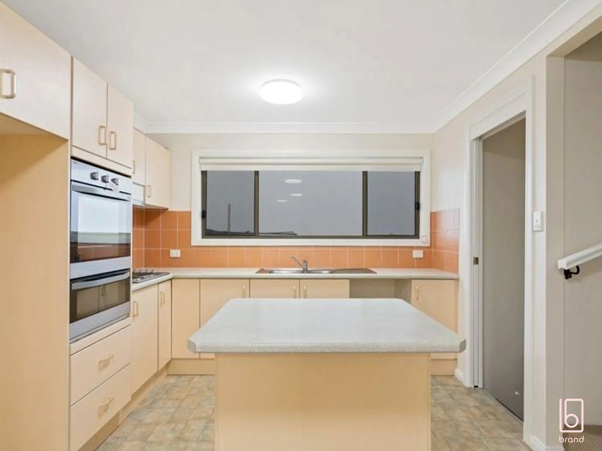 2 / 34 Showground Road, Gosford