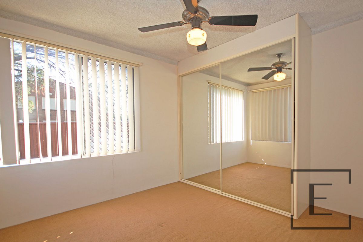 7 / 15 Burton Street, Concord