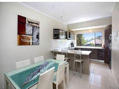 2 / 3 Bradman Avenue, Maroochydore