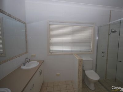 17 Hasting Court, Dubbo