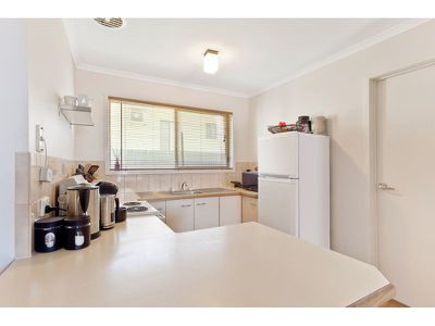 2 / 3-5 Yarrawood Avenue, Merimbula