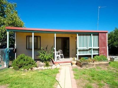 23 Wilmoth Avenue, Horsham