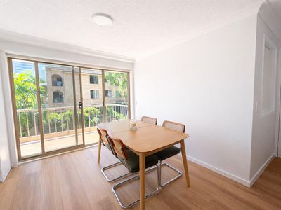 8 / 26 Genoa Street, Surfers Paradise
