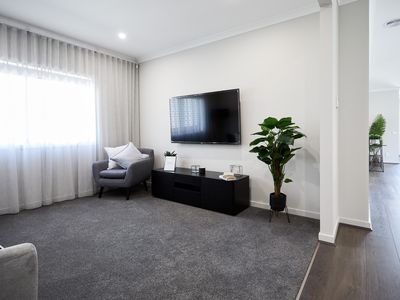 13 Observatory Street, Clyde North