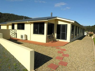 6707 Channel Highway, Deep Bay