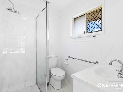 6 Arlington Court, Kawungan