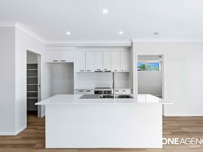 16 Grassbird Circuit, Wondunna