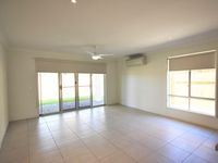 59 Mount Barney Crescent, Park Ridge