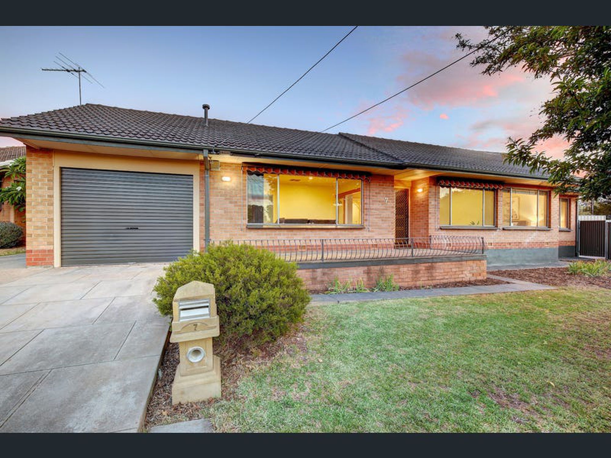 7 Renown Avenue, Seacliff Park